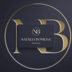 Cartão de visita jurídico em azul e dourado com logotipo personalizado, identidade visual criada pela Jurinow.